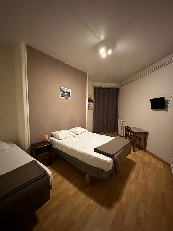 hotel pavillon blois chambre 6